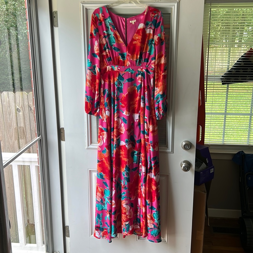 Full length En Creme, large floral maxi dress, sheer sleeves, teardrop back
